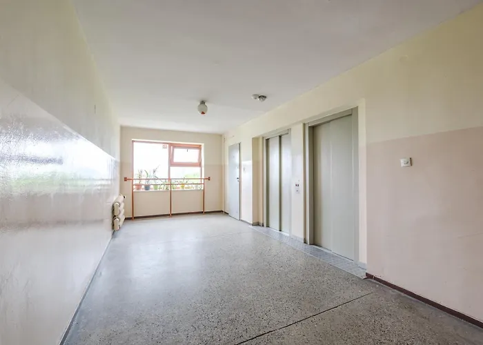 Cozy Comfort By Bookinghost شقة بوزنان